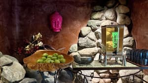 thumbnail: Outdoor pool