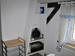 thumbnail: 196278507.jpg