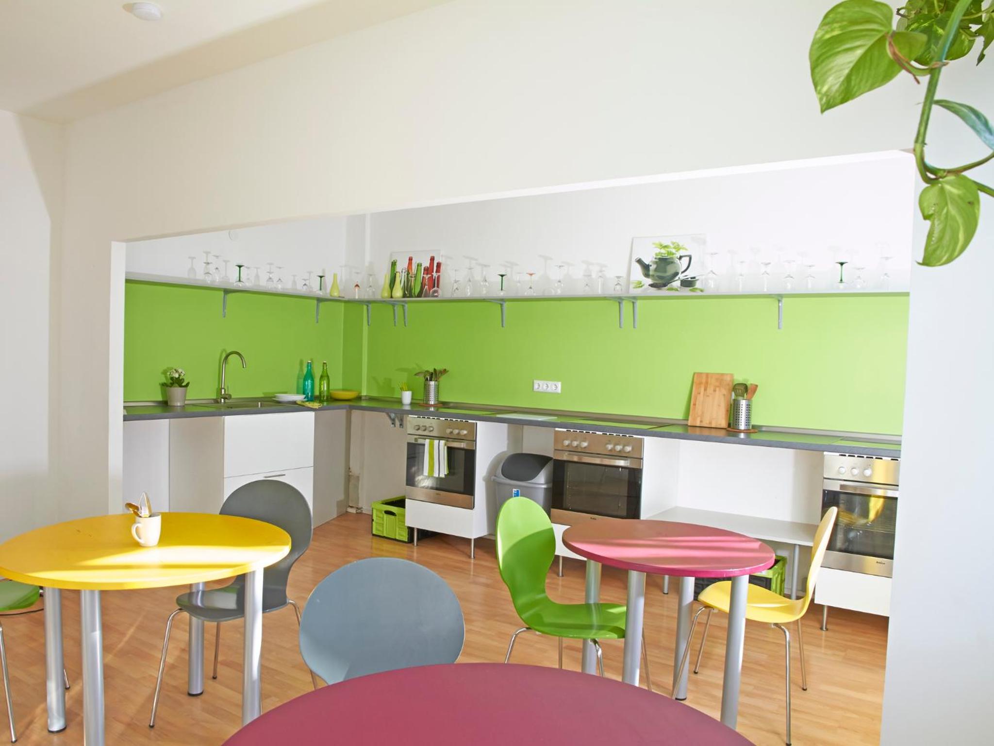 Restaurant-cafeteria