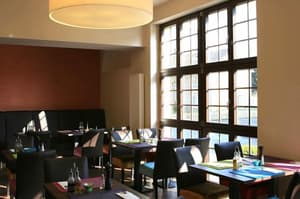 thumbnail: Breakfast area