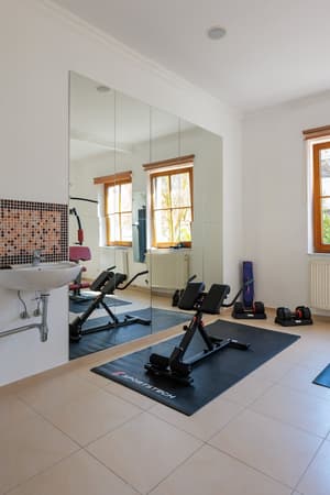 thumbnail: In-room fitness