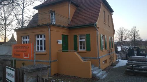 279914355.jpg