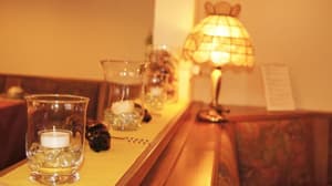 thumbnail: Family dining
