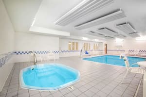 thumbnail: Pool