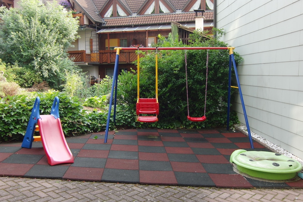 Children's play area - outdoor
