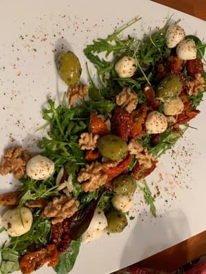 thumbnail: Restaurant