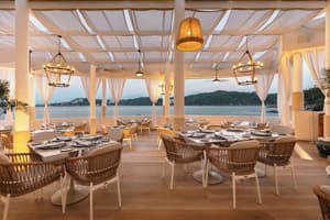 thumbnail: Restaurant