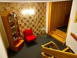 thumbnail: Interior detail