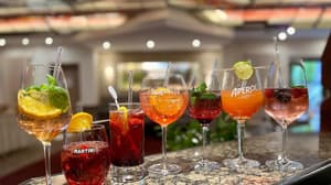 thumbnail: Bar (on property)