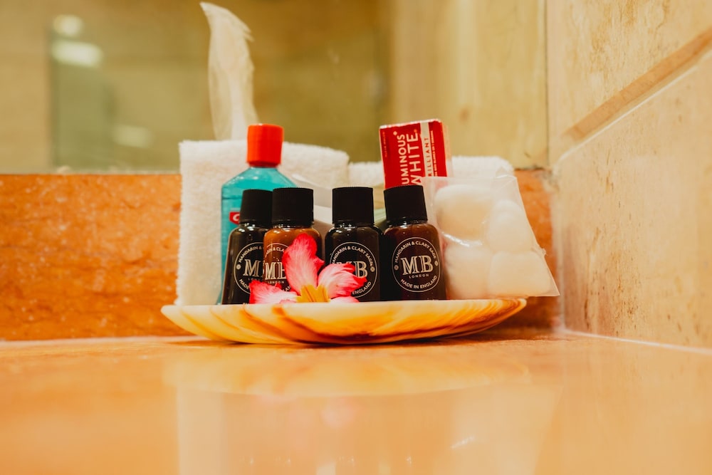 Bathroom amenities