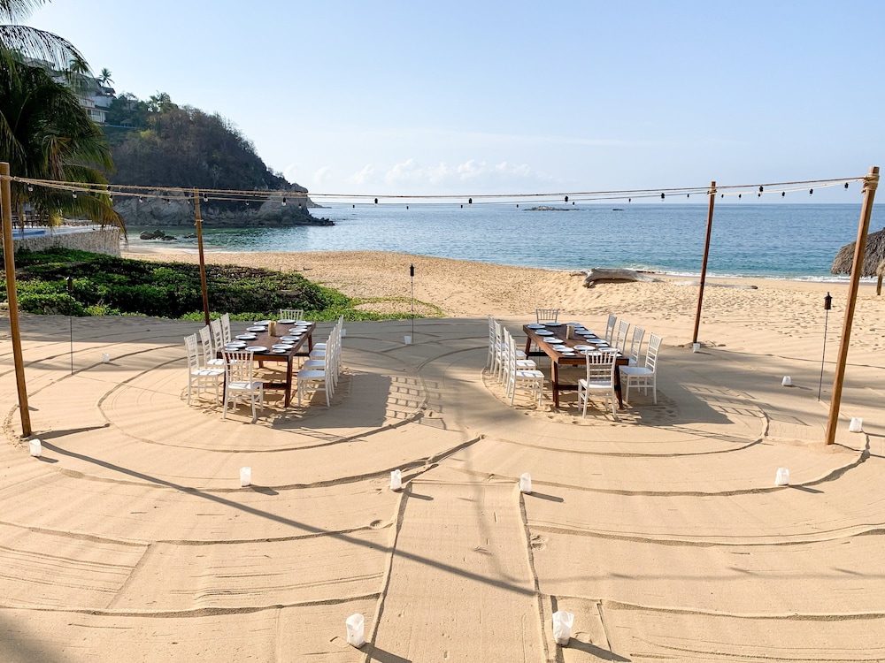 Outdoor banquet area