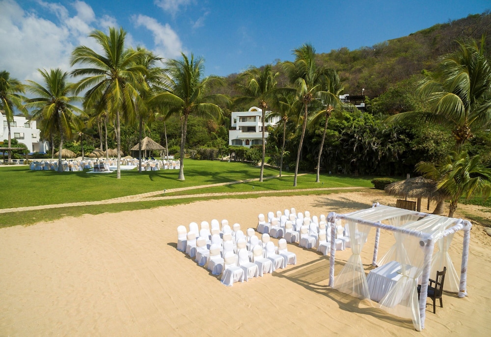 Outdoor banquet area