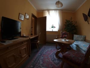 thumbnail: Living room