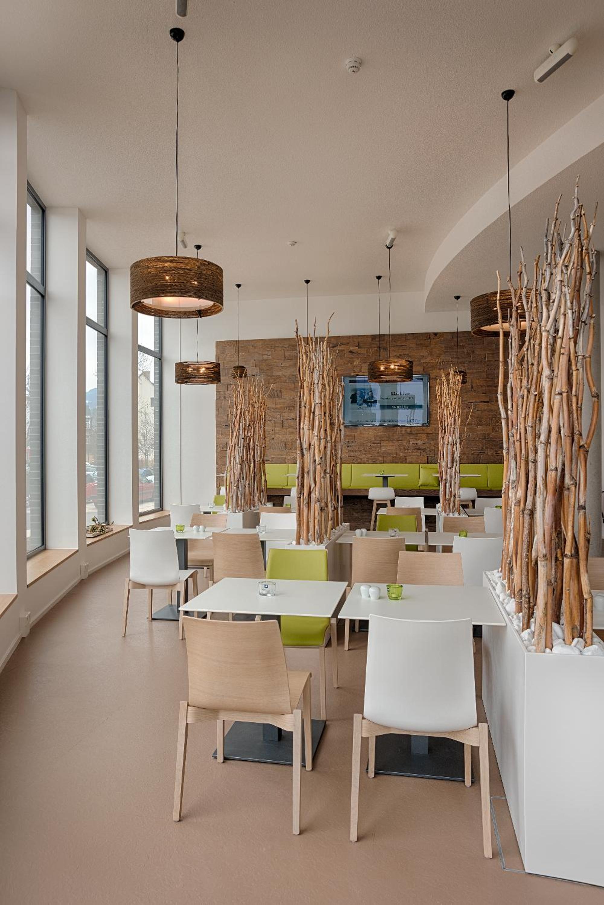 Restaurant-cafeteria