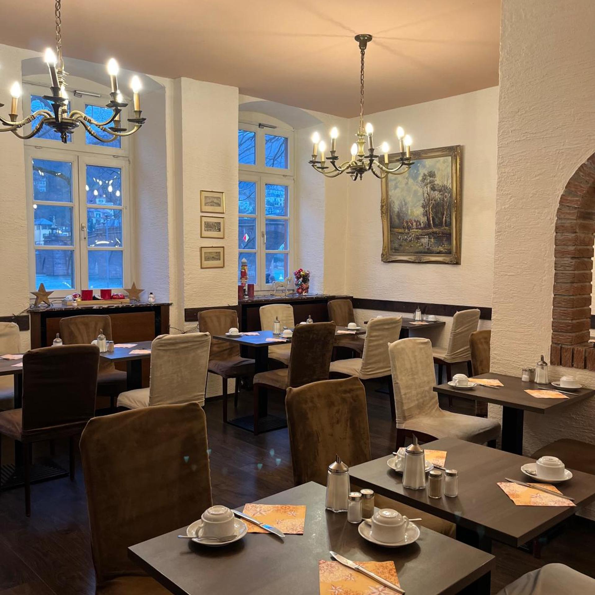 Restaurant-cafeteria
