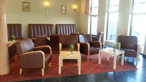 thumbnail: Lobby sitting area