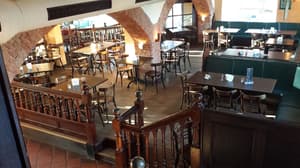 thumbnail: Restaurant