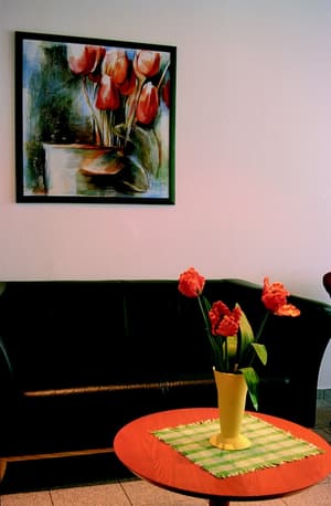 thumbnail: Interior entrance
