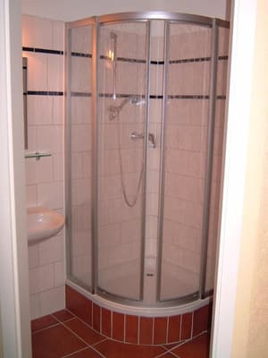 thumbnail: Bathroom shower