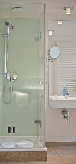 thumbnail: Bathroom shower