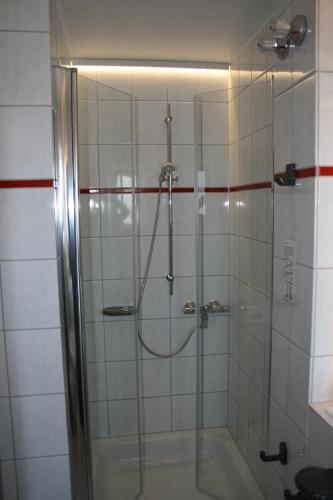 97502142.jpg