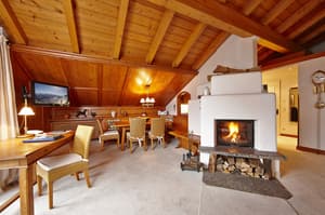 thumbnail: Living area