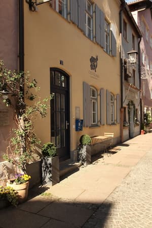 Old Kings Design Hostel