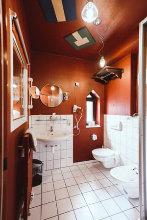 thumbnail: Bathroom