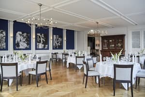 thumbnail: Banquet hall