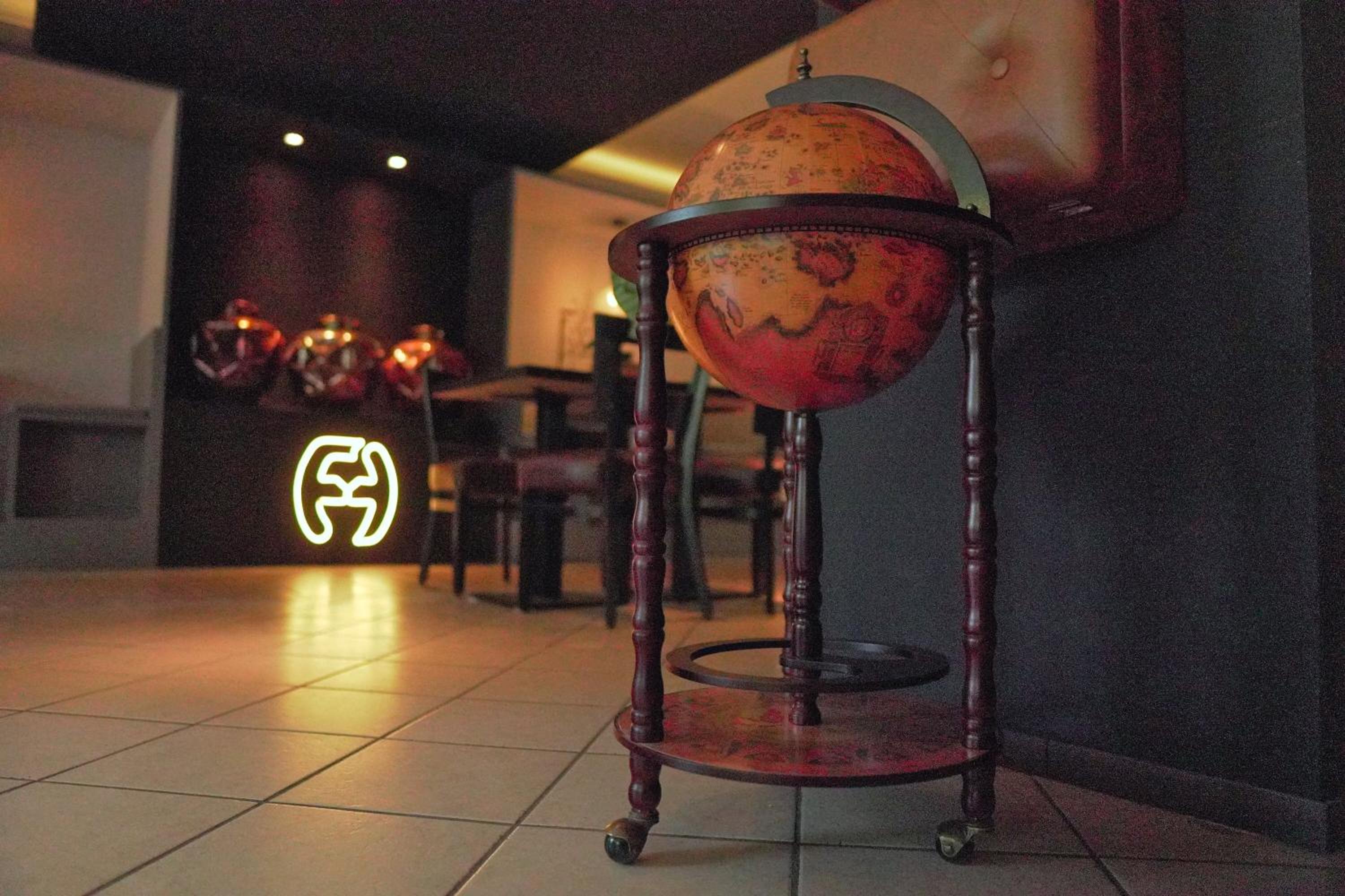 Restaurant-cafeteria