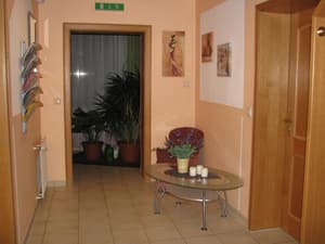 thumbnail: Interior