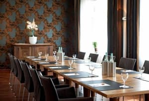 thumbnail: Interior detail