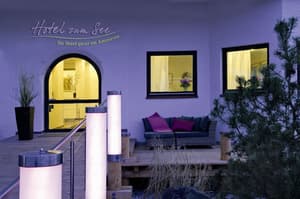 thumbnail: Exterior